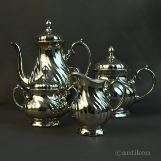 Posrebrzany serwis do kawy 