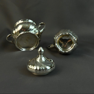 Posrebrzany serwis do kawy 