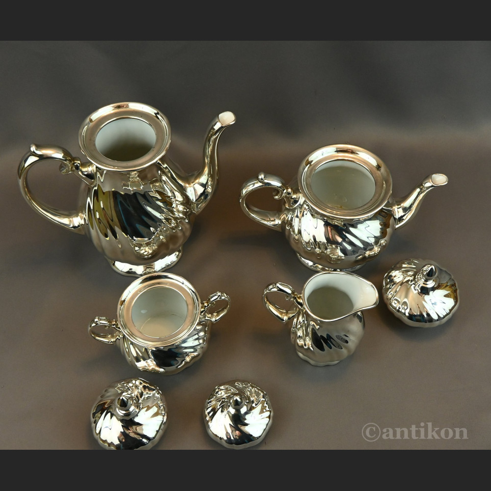 Posrebrzany serwis do kawy 