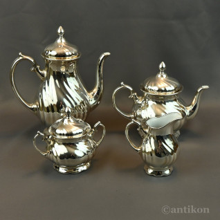 Posrebrzany serwis do kawy 