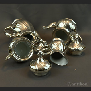 Posrebrzany serwis do kawy 