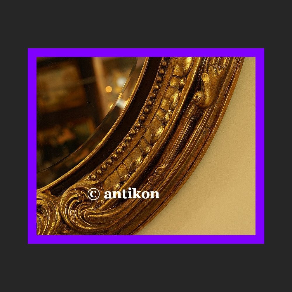 Stylowe owalne lustro dużę w złoconej bogatej ramie Stylowe owalne lustro dużę w złoconej bogatej ramie