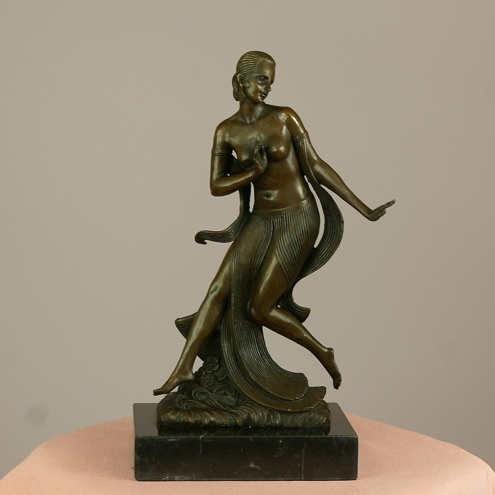 Rzeźba z brązu Art Deco akt 