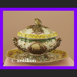 Rewelacyjna porcelanowa bombonierka z tacą Rewelacyjna porcelanowa bombonierka z tacą