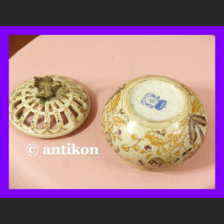 Ażurowe puzdro z ptaszkiem wspaniała szkatułka Ażurowe puzdro z ptaszkiem wspaniała szkatułka