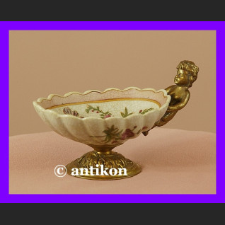 Finezyjna kwiatowa paterka brąz cudo