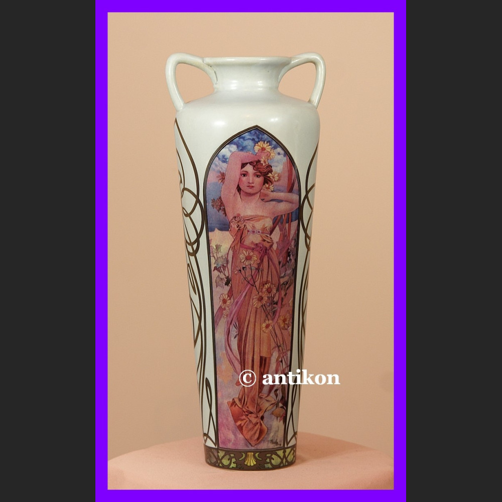 Secesyjny duży wazon z pięknymi wzorami A. Mucha