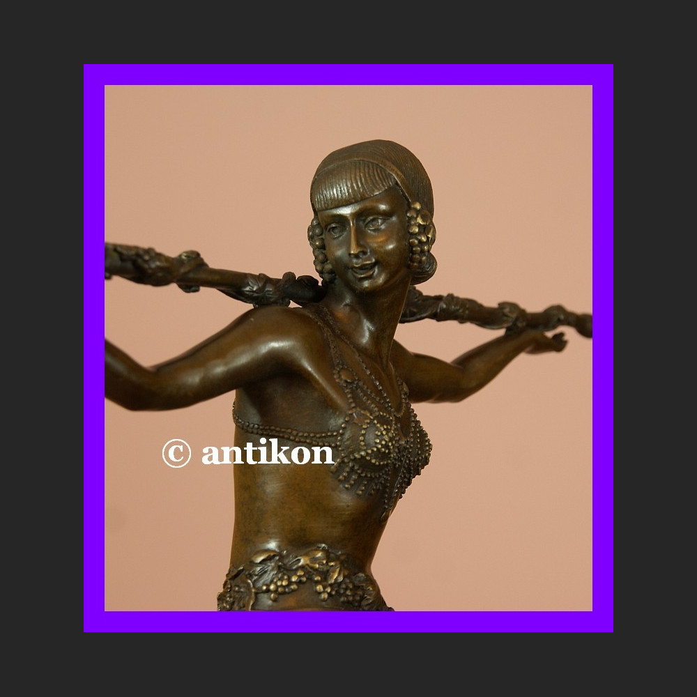 Prześliczna tancerka duża rzeźba Art Deco brąz