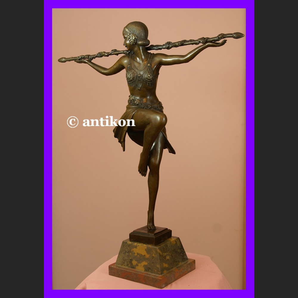 Prześliczna tancerka duża rzeźba Art Deco brąz