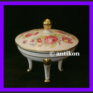 Francuska szkatułka na biżuterię porcelanowe cacko