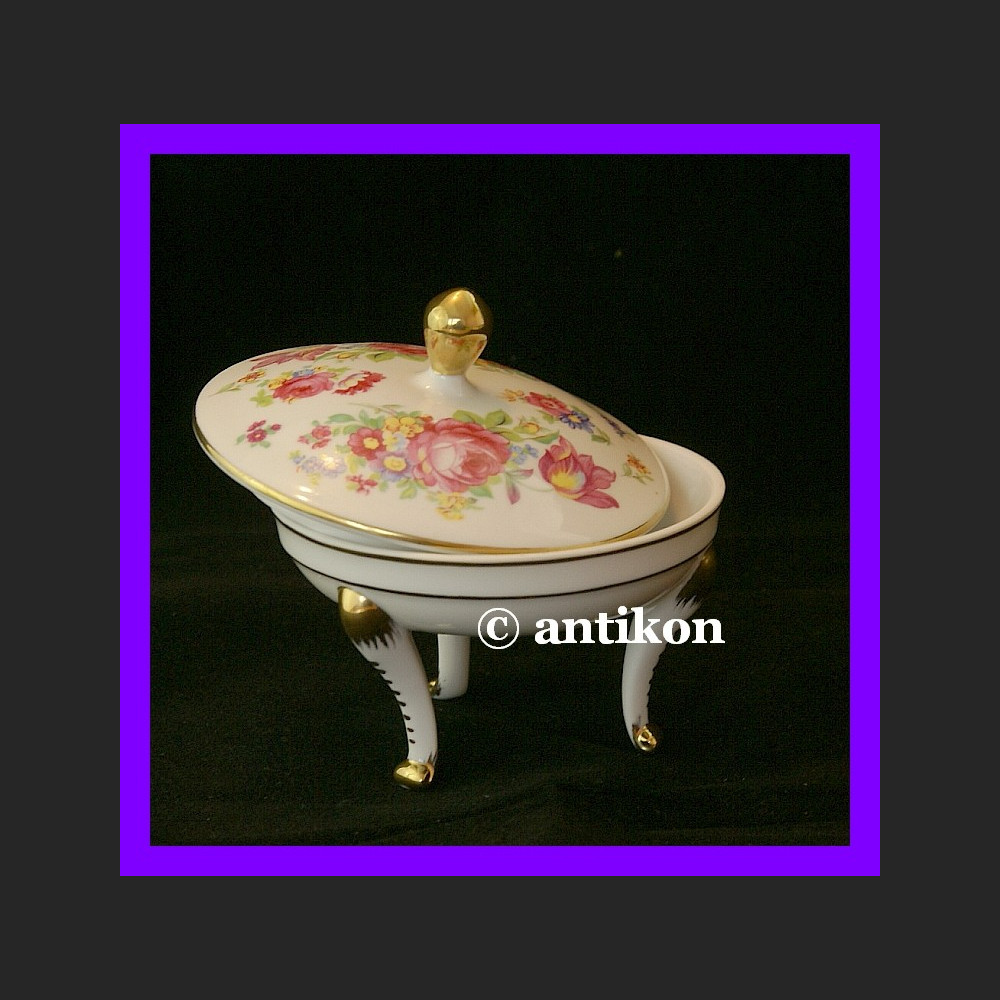 Francuska szkatułka na biżuterię porcelanowe cacko