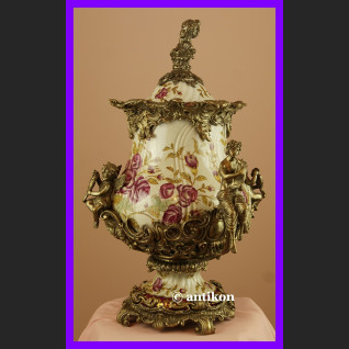 Waza z różami okuta w brąz królewska porcelana Waza z różami okuta w brąz królewska porcelana