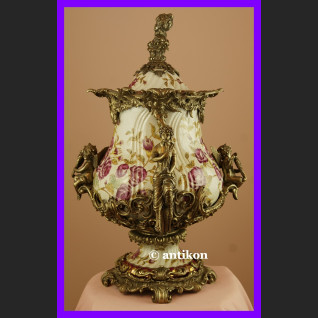 Waza z różami okuta w brąz królewska porcelana Waza z różami okuta w brąz królewska porcelana