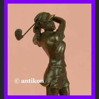 Golfistka wspaniała sygnowana rzeźba z brązu Golfistka wspaniała sygnowana rzeźba z brązu