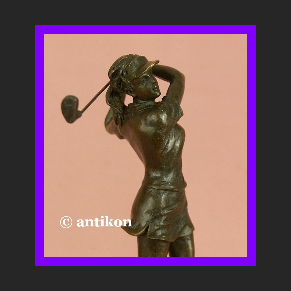 Golfistka wspaniała sygnowana rzeźba z brązu Golfistka wspaniała sygnowana rzeźba z brązu