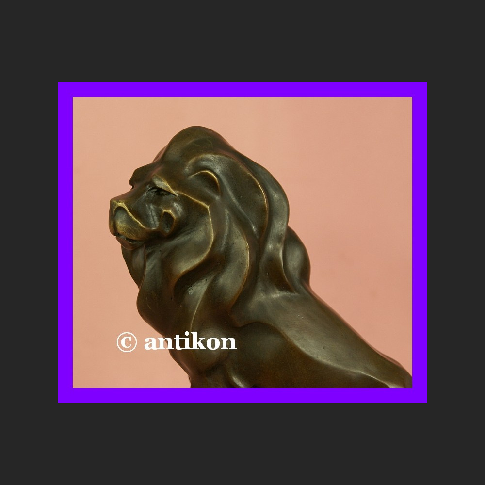 Lew rzeźba nowoczesna z brązu dostojny prezent 