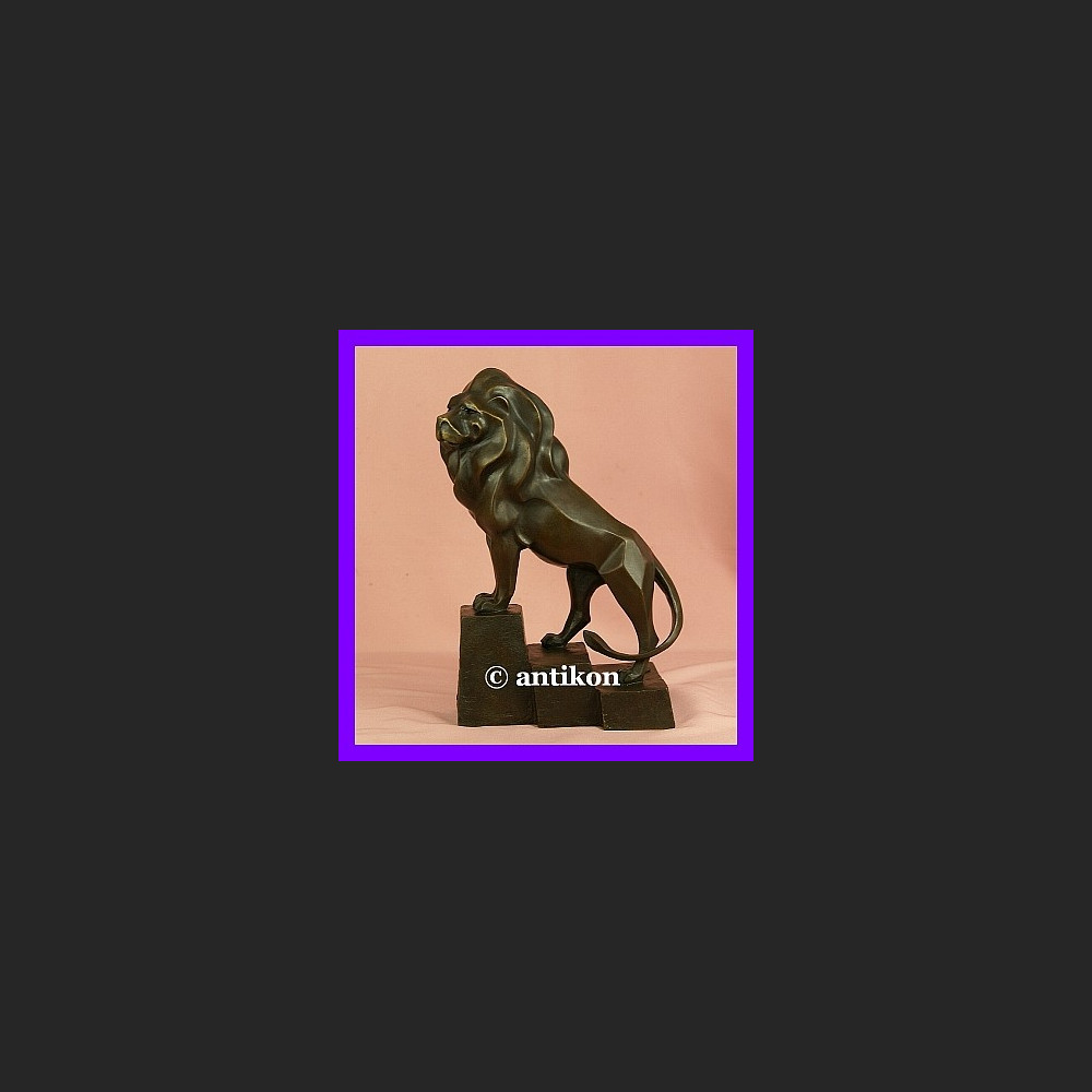 Lew rzeźba nowoczesna z brązu dostojny prezent 