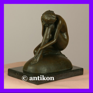 Klasyczny akt śliczna rzeźba prawdziwy brąz syg.