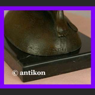 Klasyczny akt śliczna rzeźba prawdziwy brąz syg.