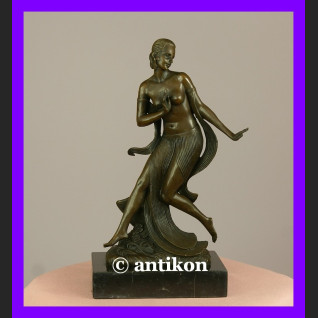 Tancerka akt z brązu Art Deco 