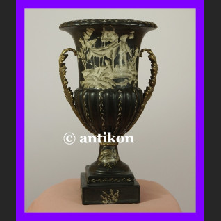 Duży wazon wspaniała porcelana w okuciu z brązu