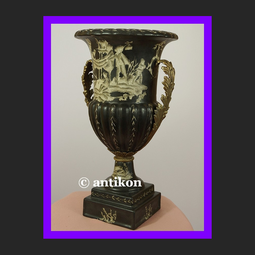 Duży wazon wspaniała porcelana w okuciu z brązu Duży wazon wspaniała porcelana w okuciu z brązu