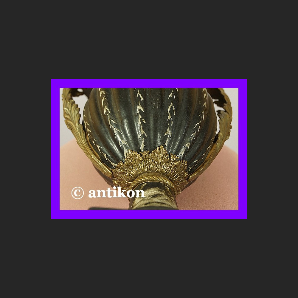 Duży wazon wspaniała porcelana w okuciu z brązu Duży wazon wspaniała porcelana w okuciu z brązu