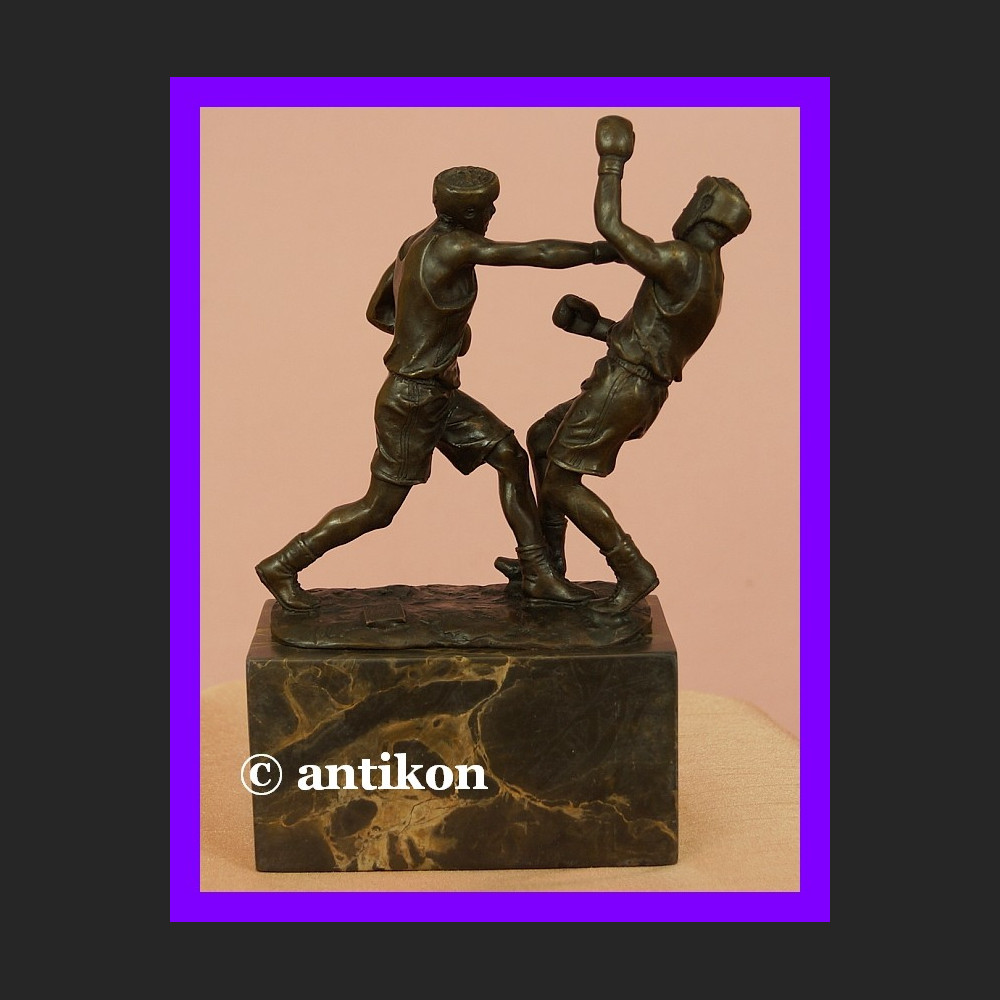 Pięściarze boks rzeźba brąz walczący bokserzy  Pięściarze boks rzeźba brąz walczący bokserzy