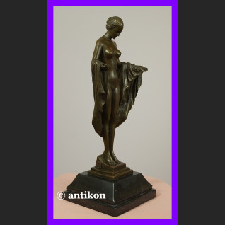 Piękna kobieta akt z brązu rzeźba Art Deco Piękna kobieta akt z brązu rzeźba Art Deco