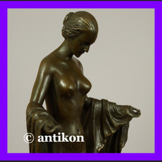 Piękna kobieta akt z brązu rzeźba Art Deco Piękna kobieta akt z brązu rzeźba Art Deco