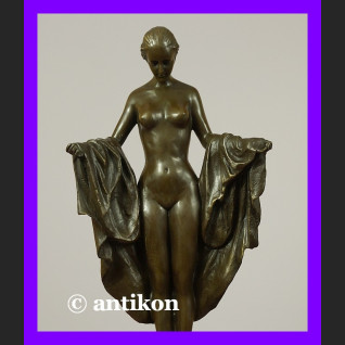 Piękna kobieta akt z brązu rzeźba Art Deco Piękna kobieta akt z brązu rzeźba Art Deco