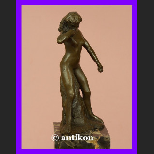 Rzeźba Rodin kobieta nimfa brąz