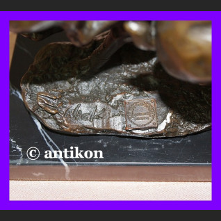 Dwa zające wspaniała rzeźba z brązu Francja Dwa zające wspaniała rzeźba z brązu Francja