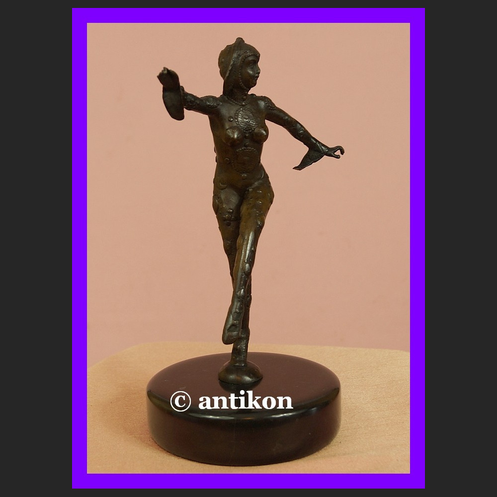 Śliczna tancerka z brązu rzeźba Art Deco