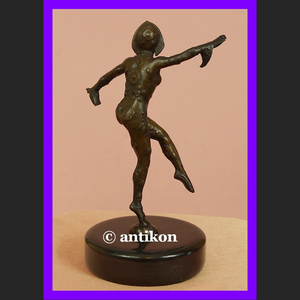 Śliczna tancerka z brązu rzeźba Art Deco