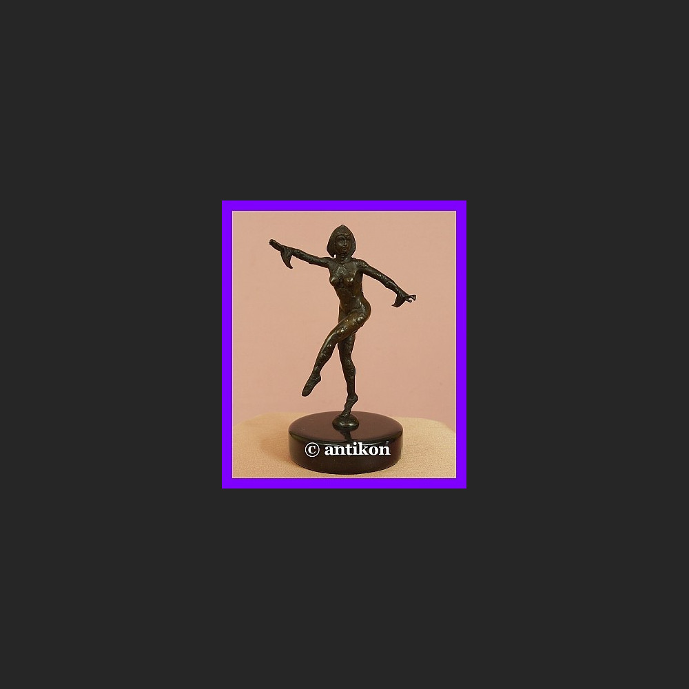 Śliczna tancerka z brązu rzeźba Art Deco