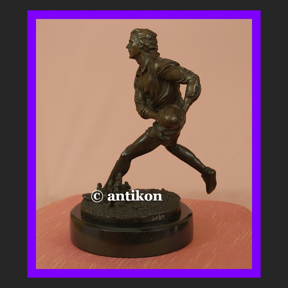 Rugbysta wspaniała rzeźba brąz rugby Rugbysta wspaniała rzeźba brąz rugby