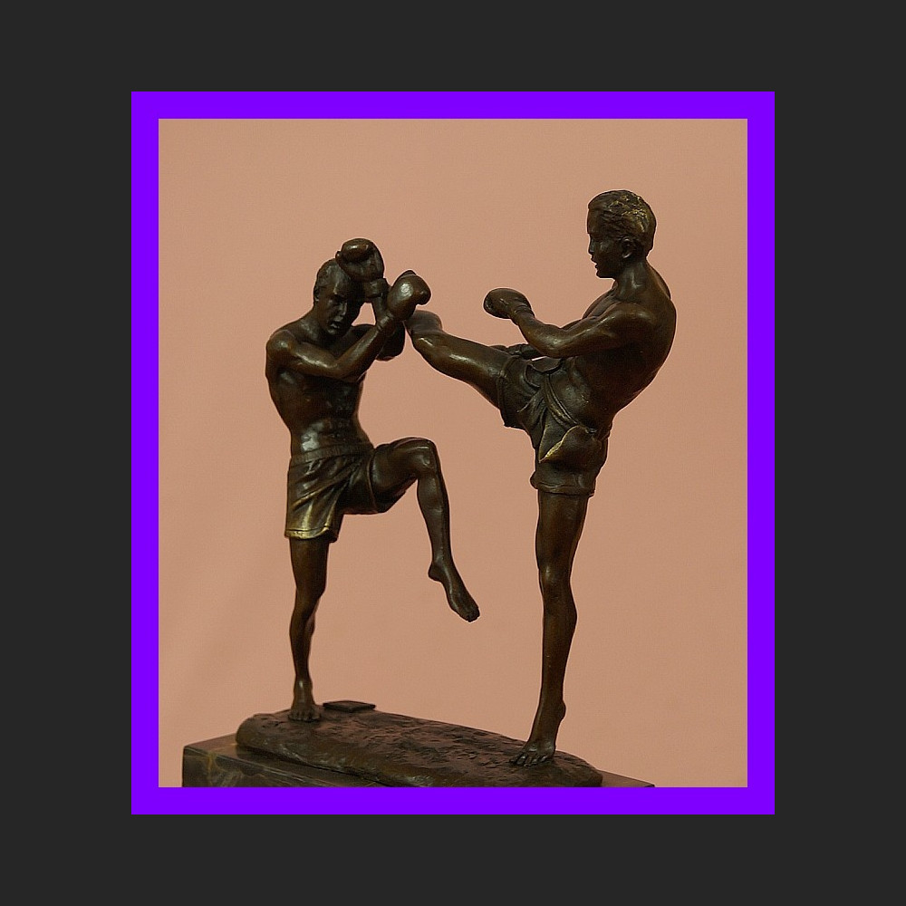 Kickboxing wspaniała sygnowana rzeźba z brązu boks 