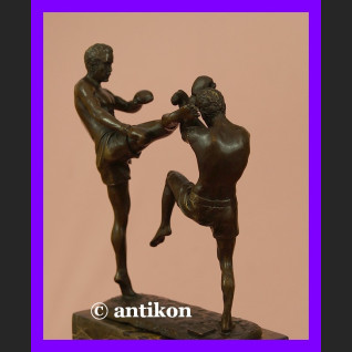 Kickboxing wspaniała sygnowana rzeźba z brązu boks 