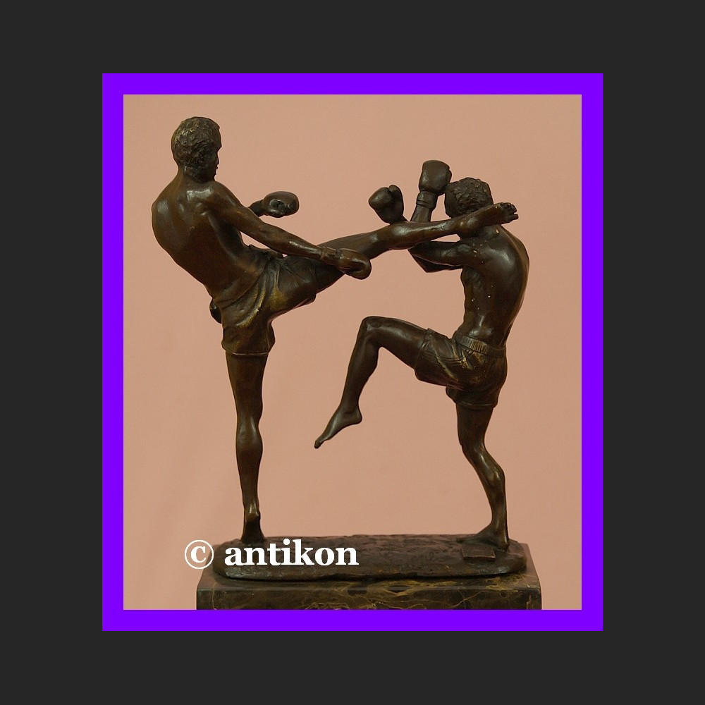 Kickboxing wspaniała sygnowana rzeźba z brązu boks 