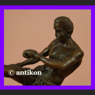 Kickboxing wspaniała sygnowana rzeźba z brązu boks 