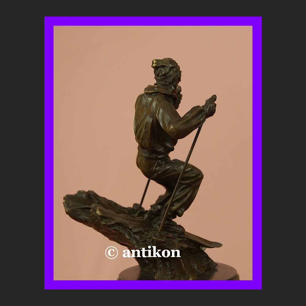 Figurka z brązu Narciarz dynamiczna rzeźba  Figurka z brązu Narciarz dynamiczna rzeźba