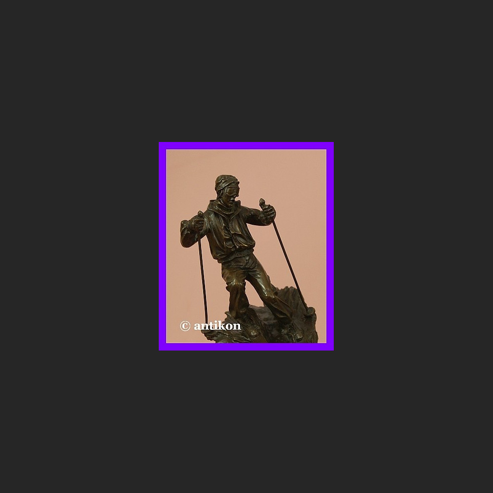 Figurka z brązu Narciarz dynamiczna rzeźba  Figurka z brązu Narciarz dynamiczna rzeźba