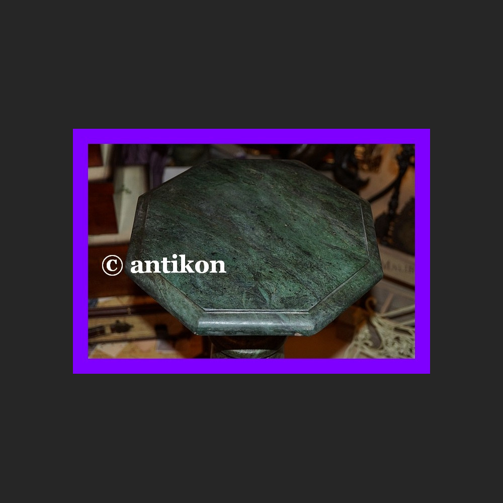 KOLUMNA Z ZIELONEGO MARMURU KOLUMNA Z ZIELONEGO MARMURU