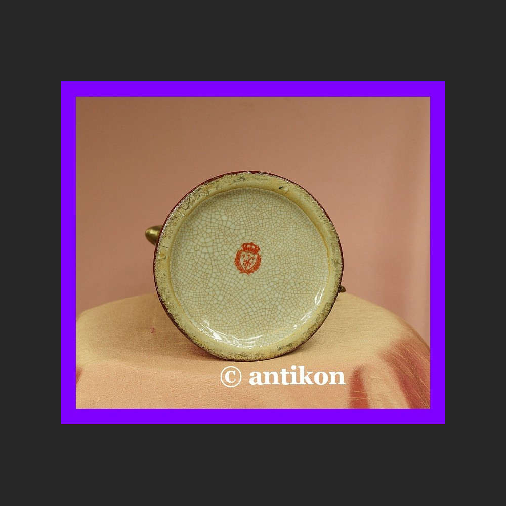 Przepiękny dzban ze smokami do wina wody brąz Przepiękny dzban ze smokami do wina wody brąz