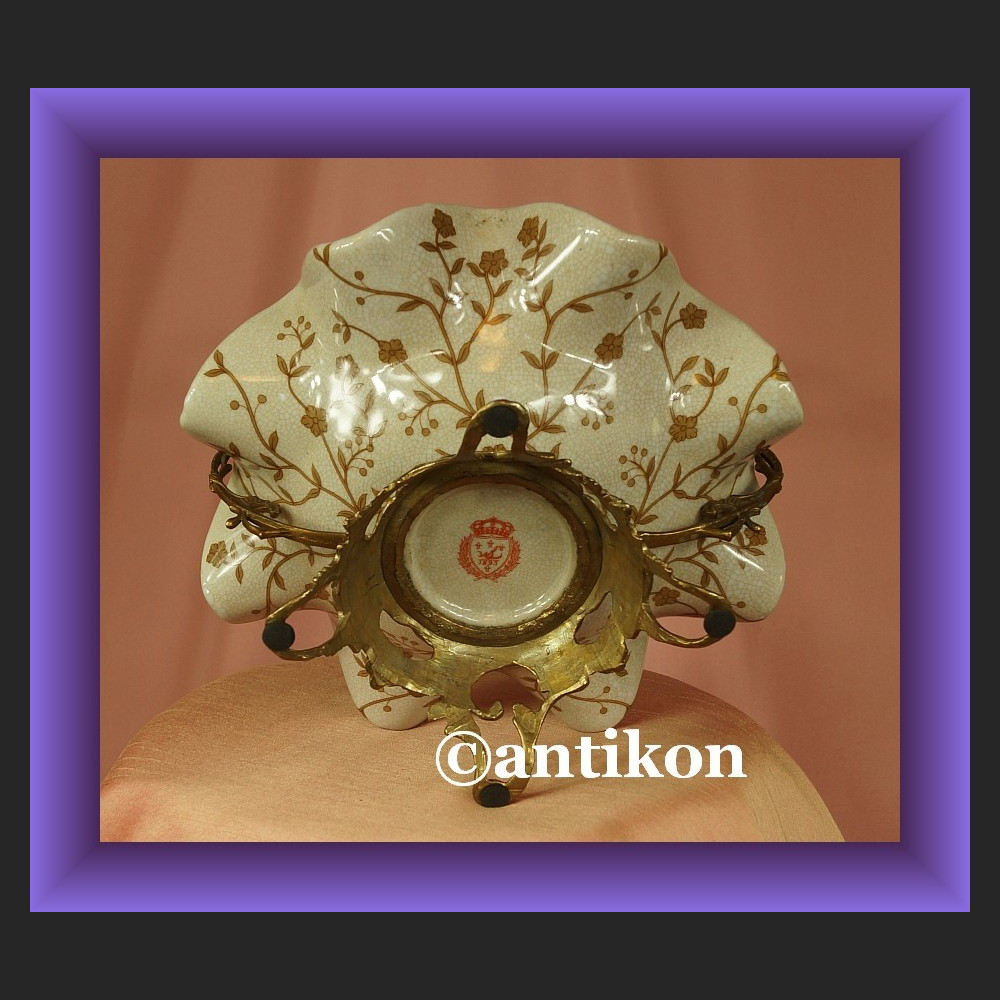 Patera porcelanowa koszyk w kwiaty porcelana z brązem Patera porcelanowa koszyk w kwiaty porcelana z brązem