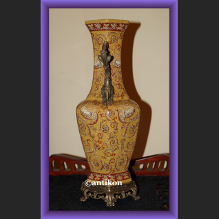 Świetny miodowy wazon z łabędziami 