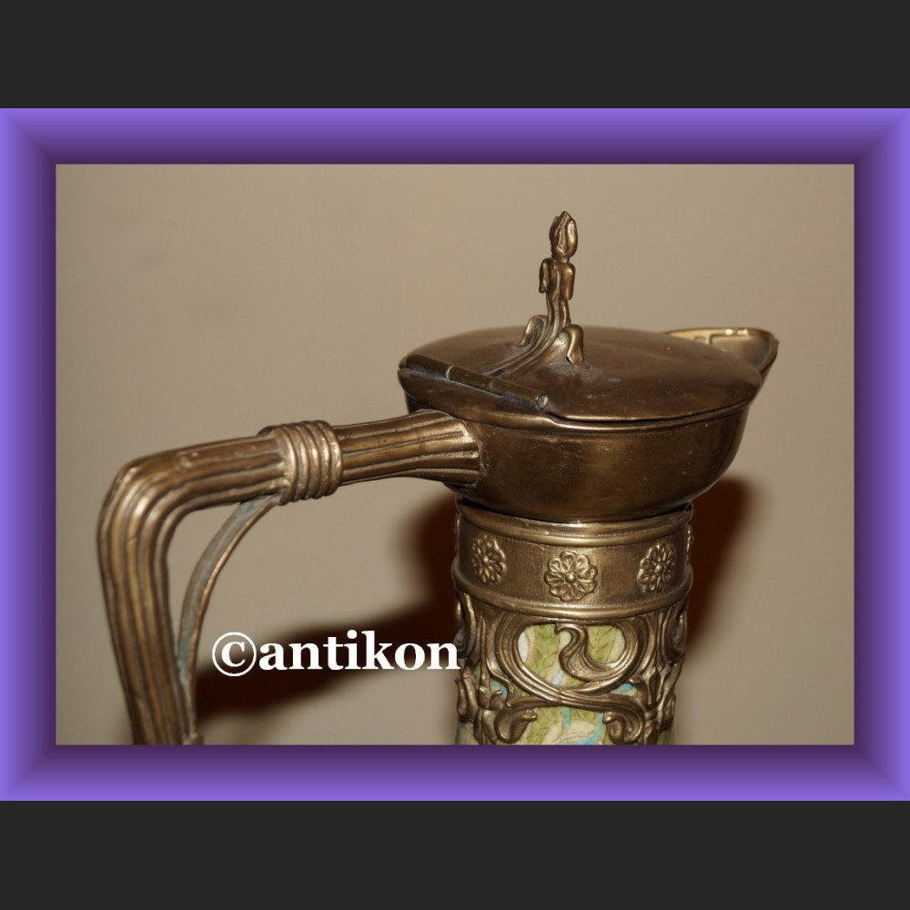 Świetny miodowy wazon z łabędziami Świetny miodowy wazon z łabędziami