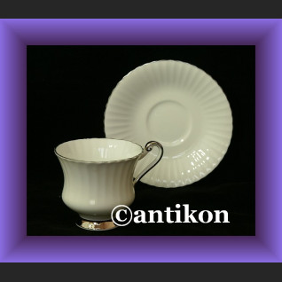 CUDOWNIE PIĘKNY PORCELANOWY GARNITUR PEONIA