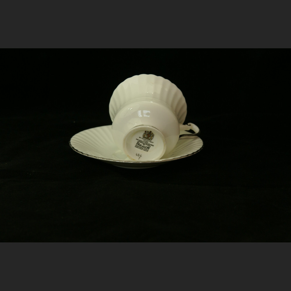 CUDOWNIE PIĘKNY PORCELANOWY GARNITUR PEONIA